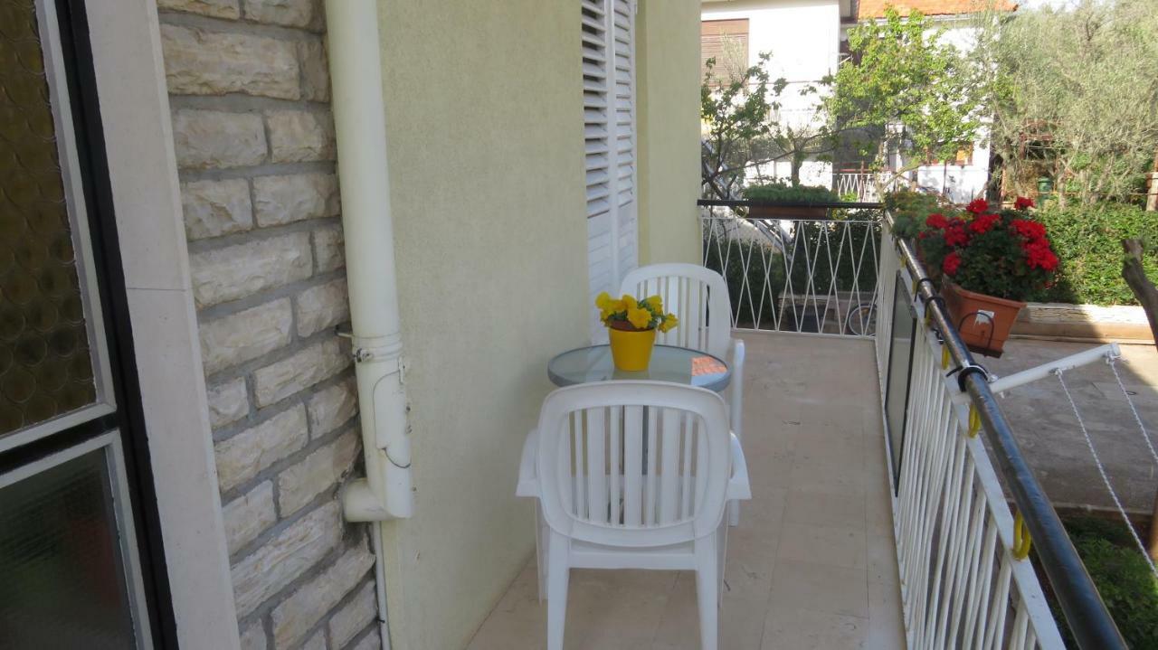 Borna Apartement Новаля Екстериор снимка
